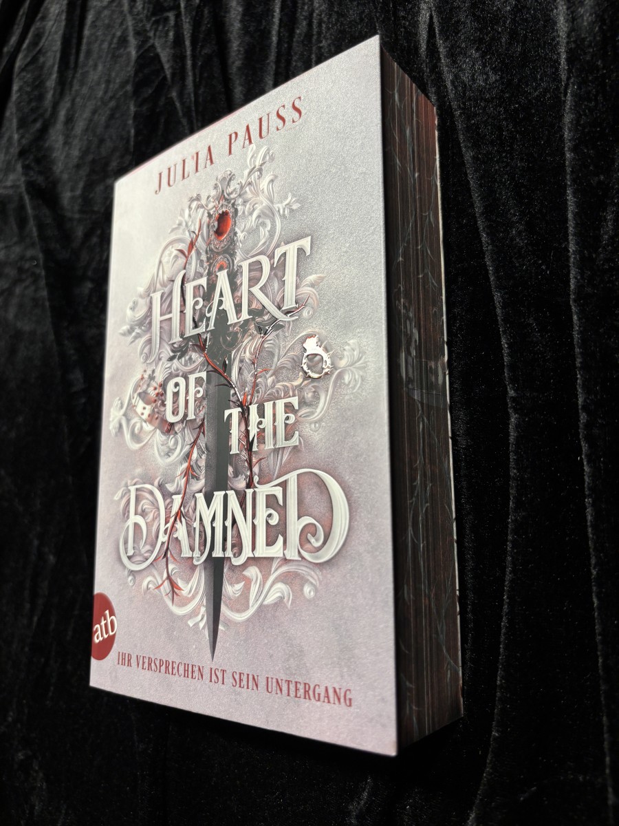 Heart of the Damned: Ihr Versprechen ist sein Untergang