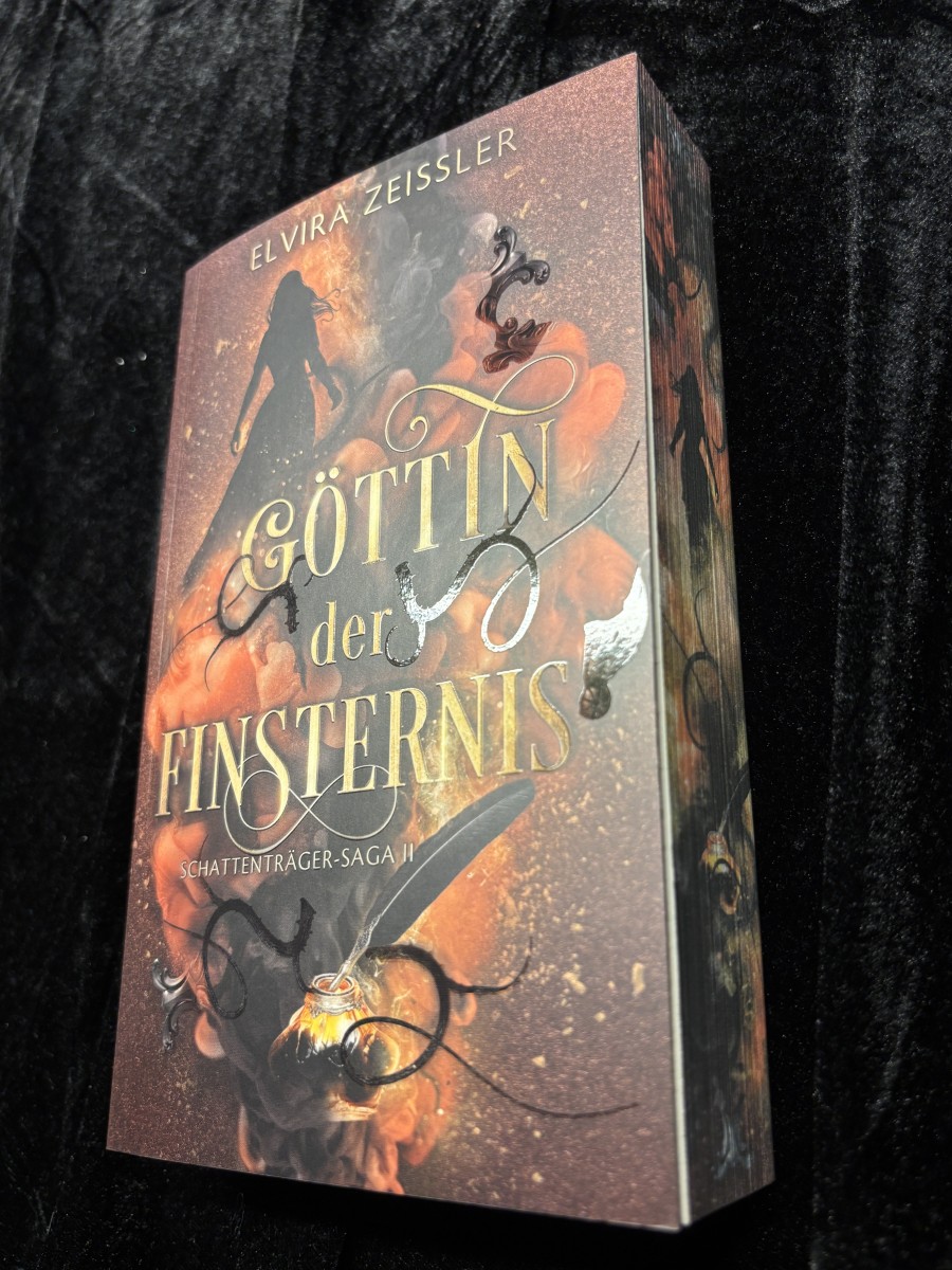 Göttin der Finsternis