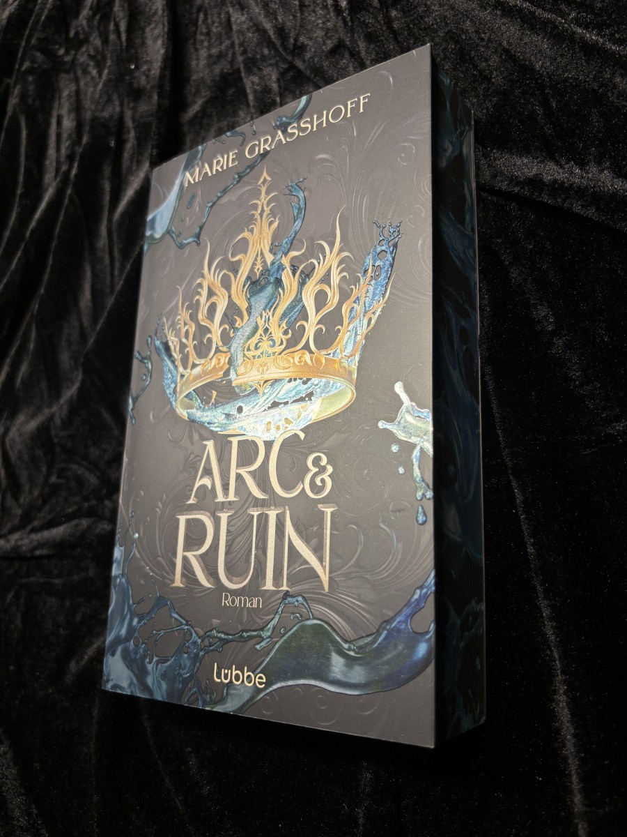 Arc & Ruin